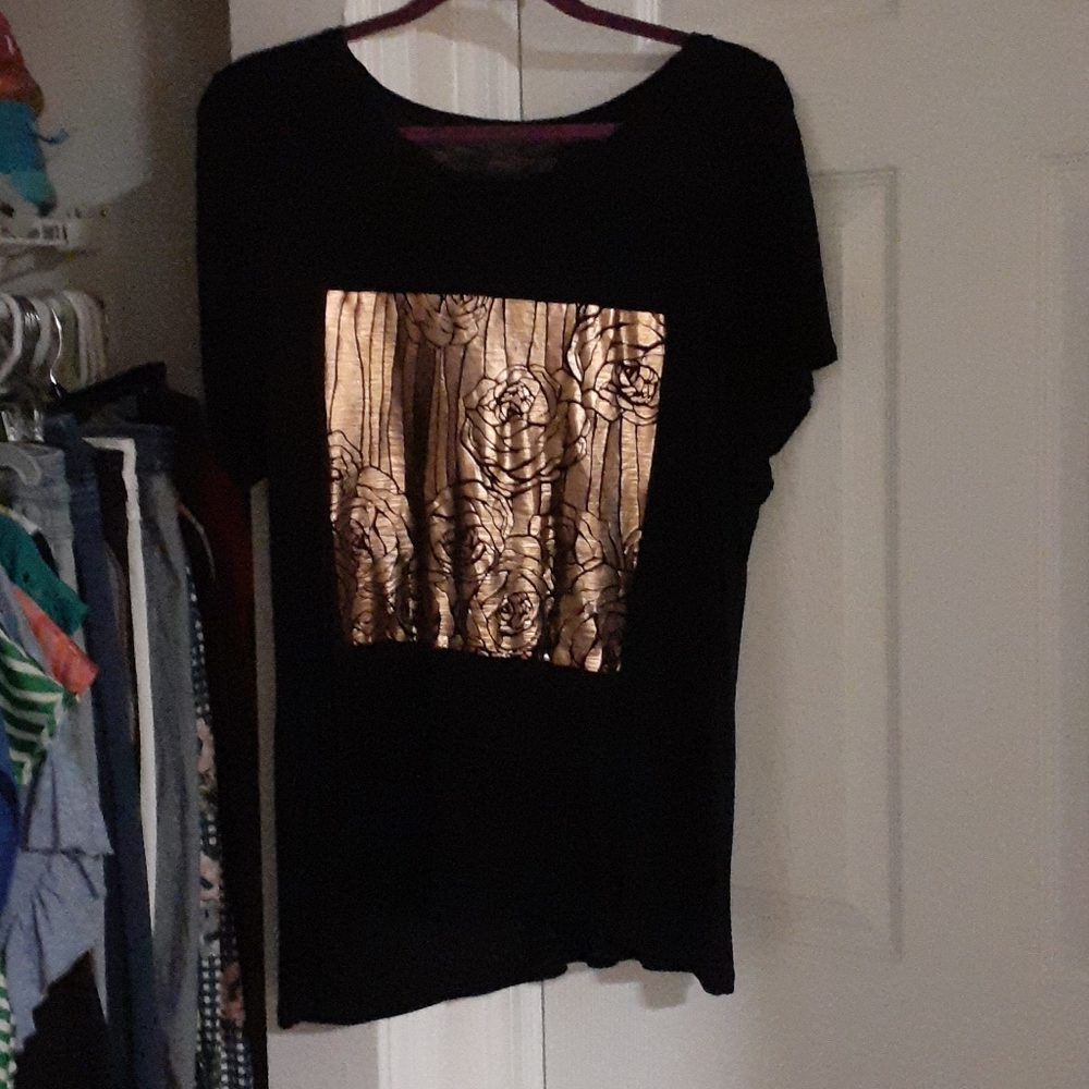 Comfy Apt 9 Top